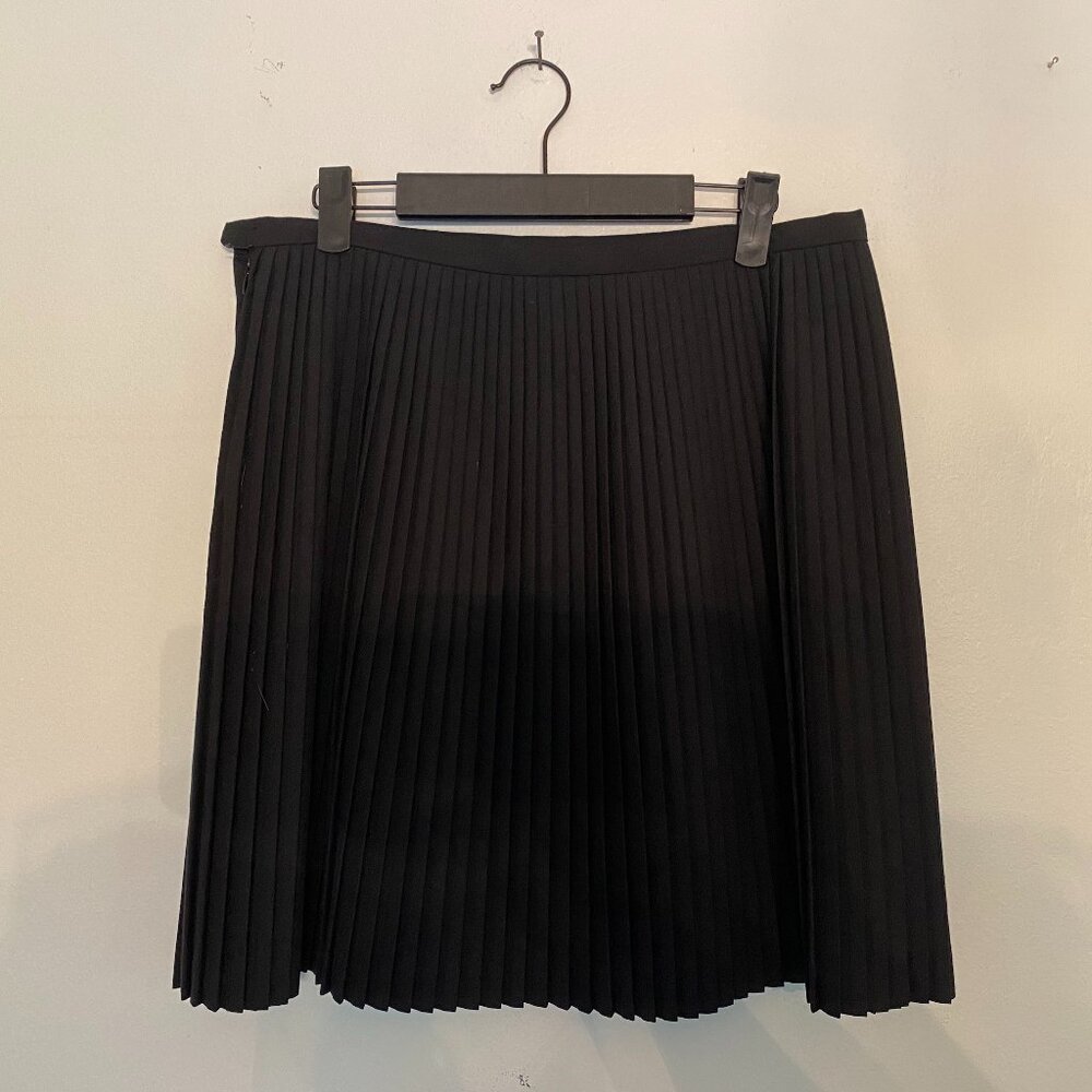 Vintage DKNY Wool‎ Blend Black Pleated Mini Skirt Size 12